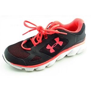 Under armour Women Sz 6‎ M Black Lace Up Running Fabric Shoe